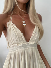Load image into Gallery viewer, Fishbone necklace