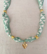 Load image into Gallery viewer, Twilly Charm necklace