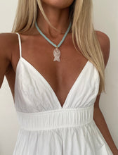 Load image into Gallery viewer, White Gemstone Sardine on Bead necklace