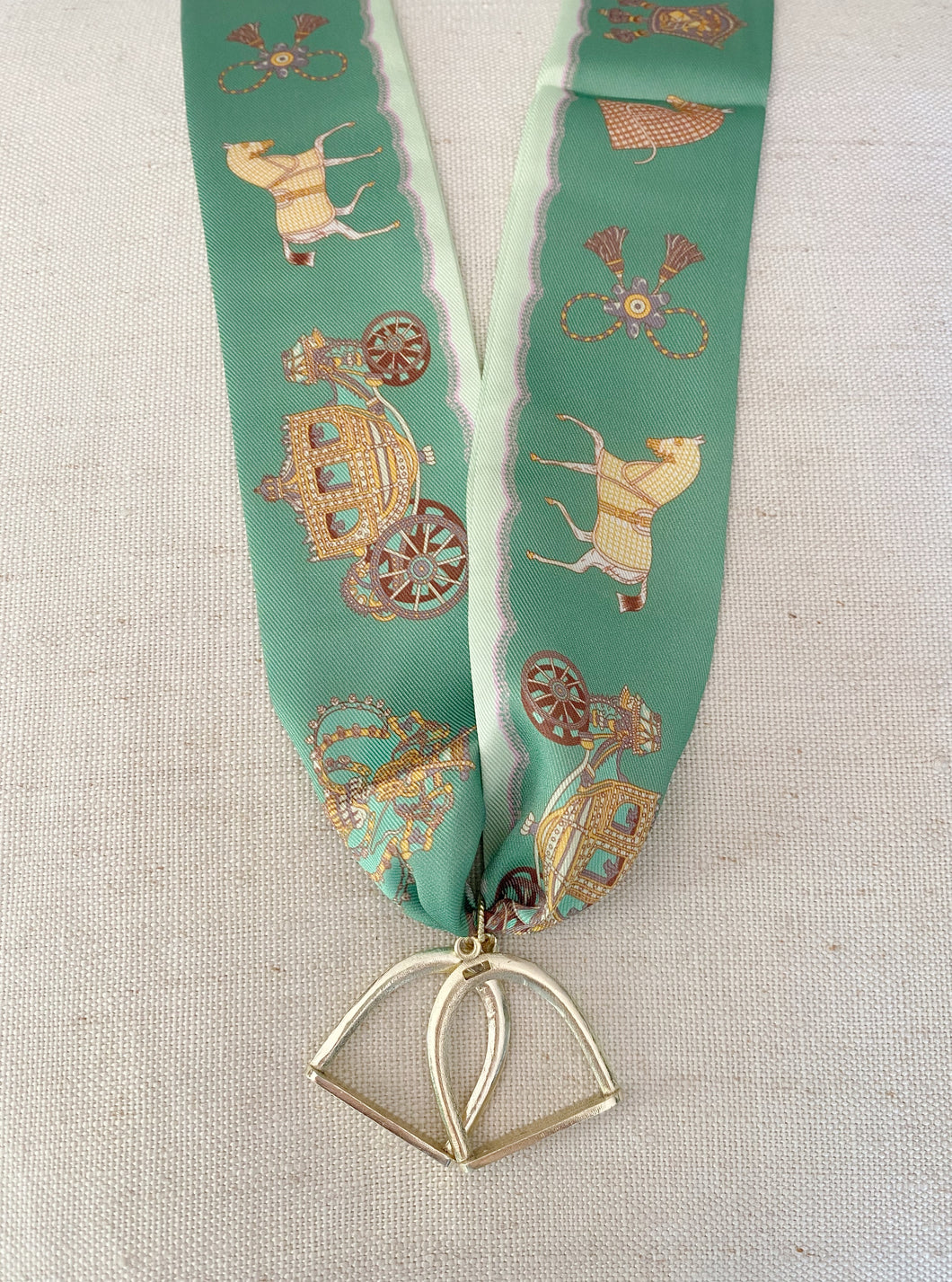 Stirrup Twilly necklace