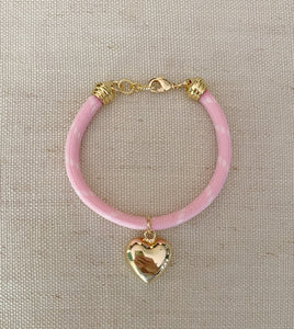 Paracord Love bracelet