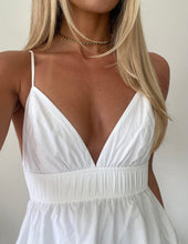 Load image into Gallery viewer, Diamond Teardrop necklace