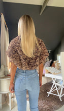 Load image into Gallery viewer, Cheetah Faux Fur Shrug