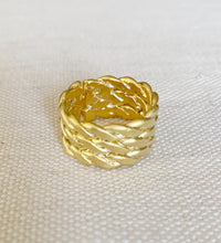 Load image into Gallery viewer, Rope ring