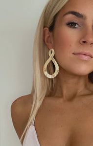 Infinity earrings