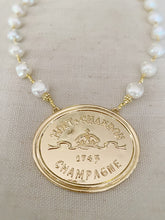 Load image into Gallery viewer, Champagne Label necklace