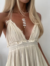 Load image into Gallery viewer, Fishbone necklace