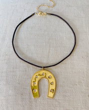 Load image into Gallery viewer, Large Horseshoe choker