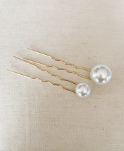 Load image into Gallery viewer, Pearl Hair Pin