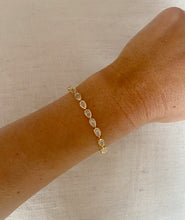 Load image into Gallery viewer, Diamond Teardrop bracelet