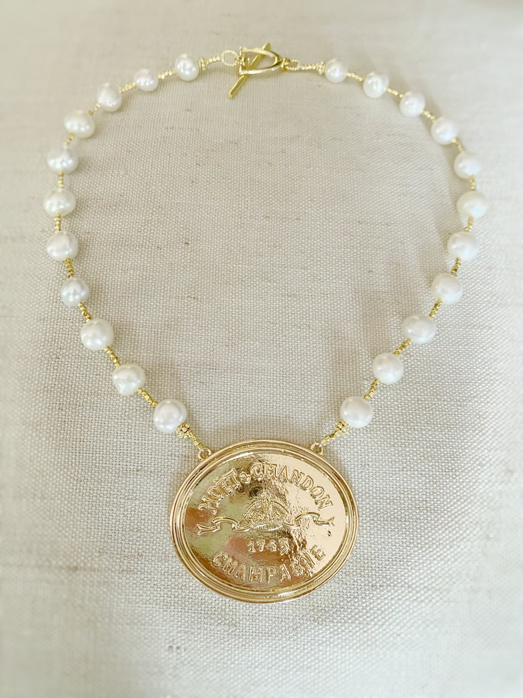 Champagne Label necklace