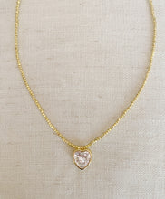 Load image into Gallery viewer, Diamond Heart necklace