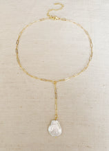 Load image into Gallery viewer, Freshwater Pearl Drop necklace