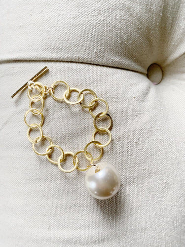 Pearl Bauble bracelet