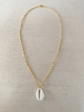 Load image into Gallery viewer, Cowrie Necklace