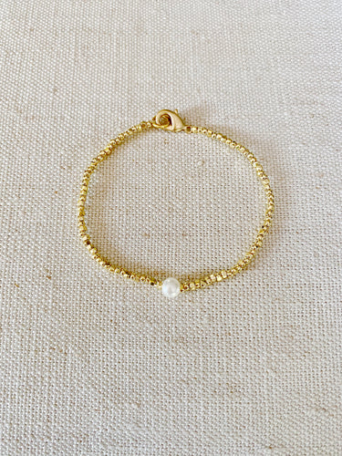 Pearl bracelet