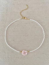 Load image into Gallery viewer, Blossom choker