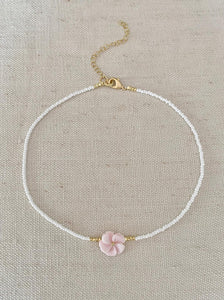 Blossom choker