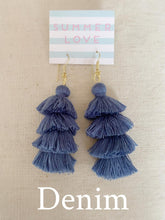 Load image into Gallery viewer, Tassel earrings