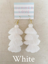 Load image into Gallery viewer, Tassel earrings