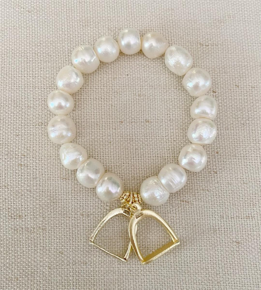 Stirrup on Rocky Pearl bracelet